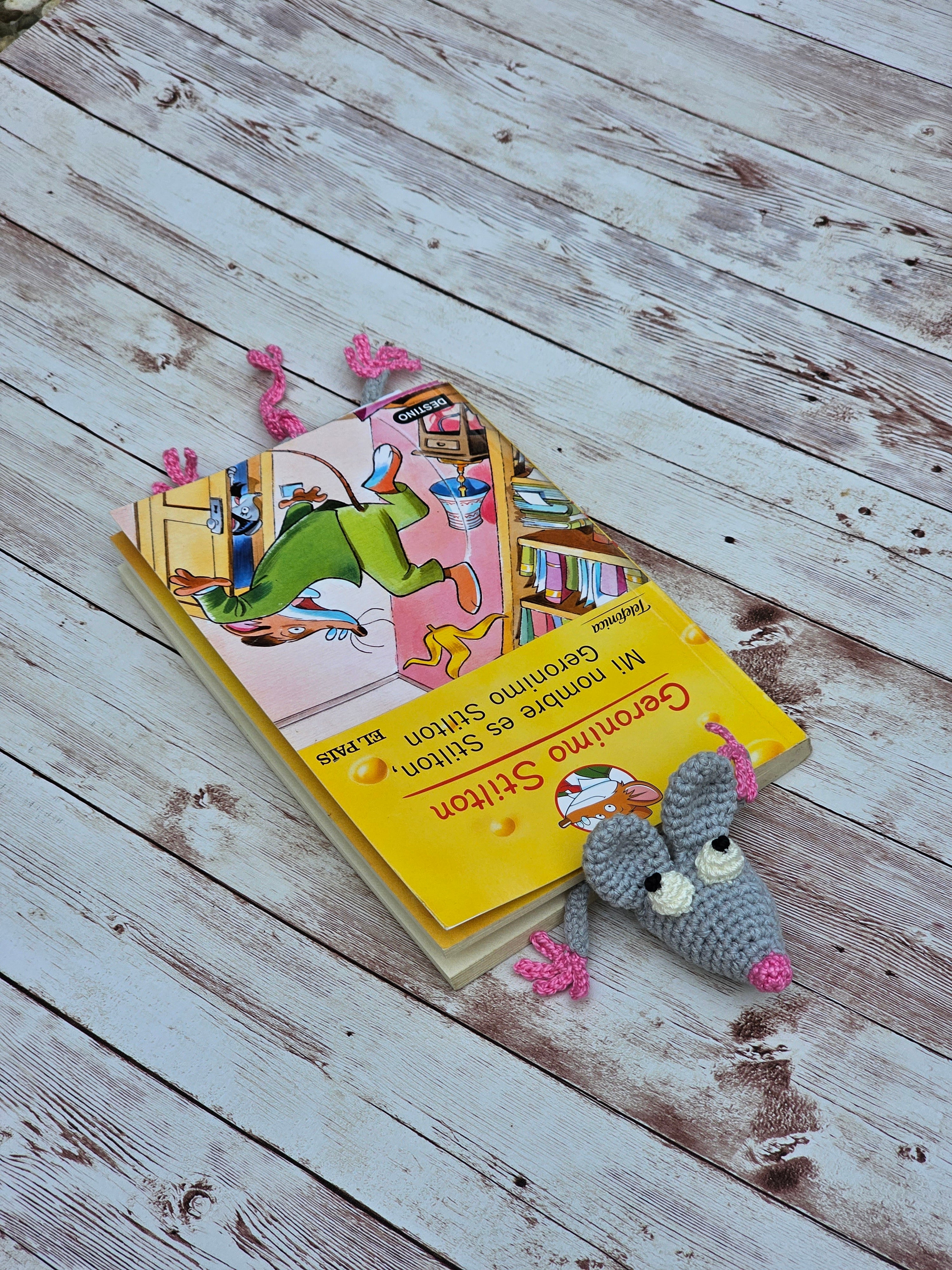 Marcapáginas ratón gris